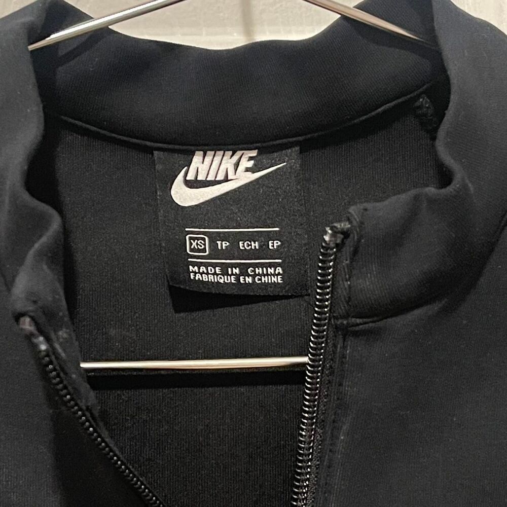 Nike Women's Black and Navy Dress - Picture 3 of 3